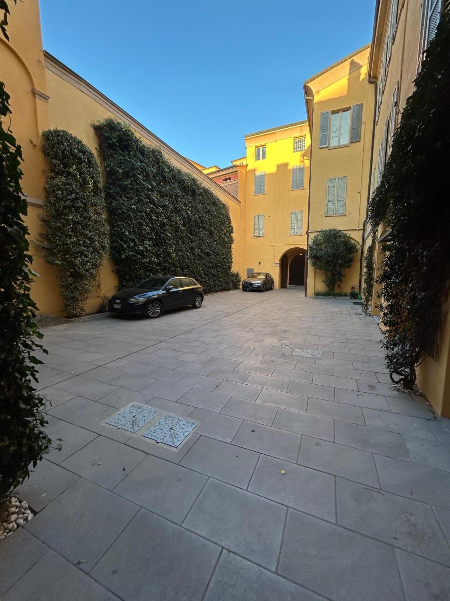 Ferrari Suite Modena Exteriér fotografie